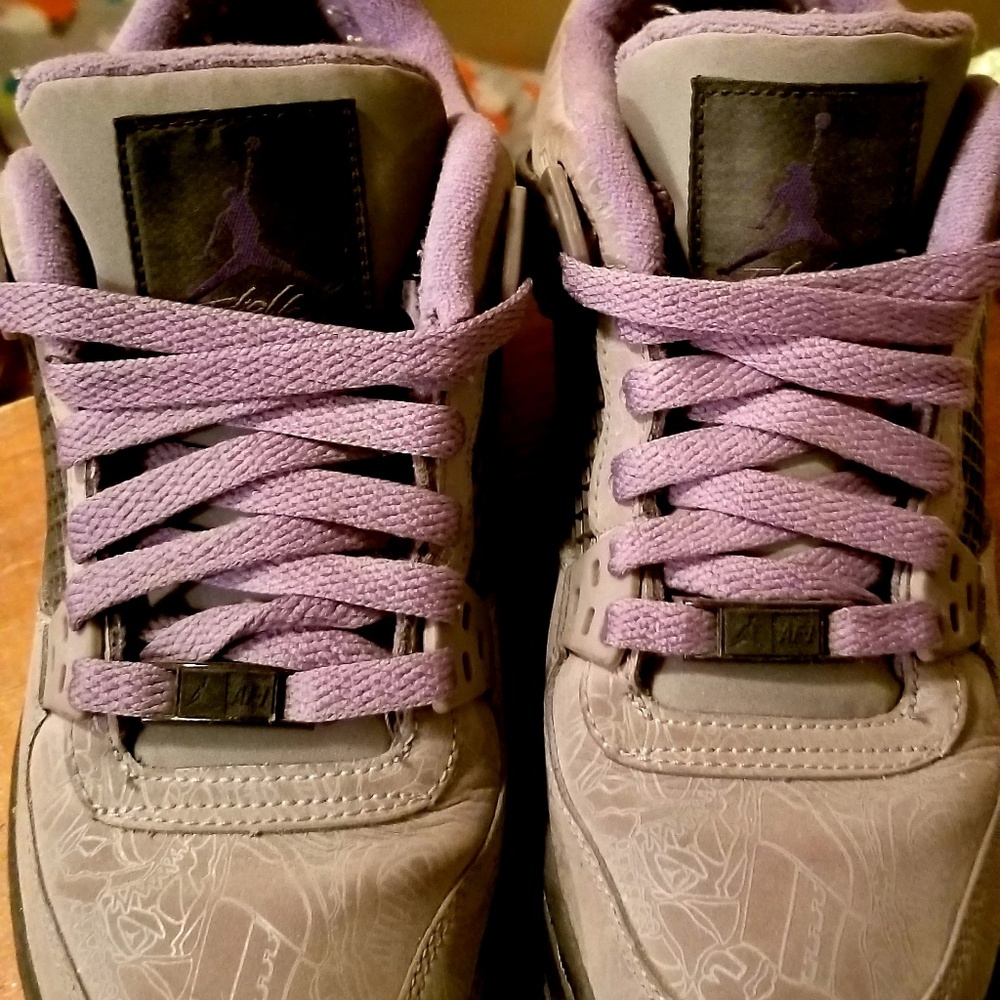 Nike Air Jordan Retro 4